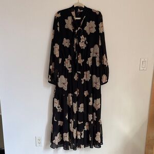 Who What Wear Black Floral Maxi Dress